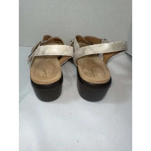 Clarks Women's Tuleah Cross Metallic Leather Sz 10 - Picture 5 of 9